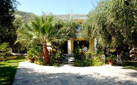Annas Villa